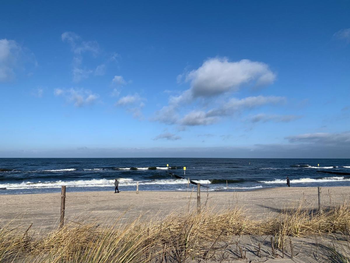 Seaside Park Apartamenty Prywatne Z Widokiem Na Morze 코워브제크 외부 사진