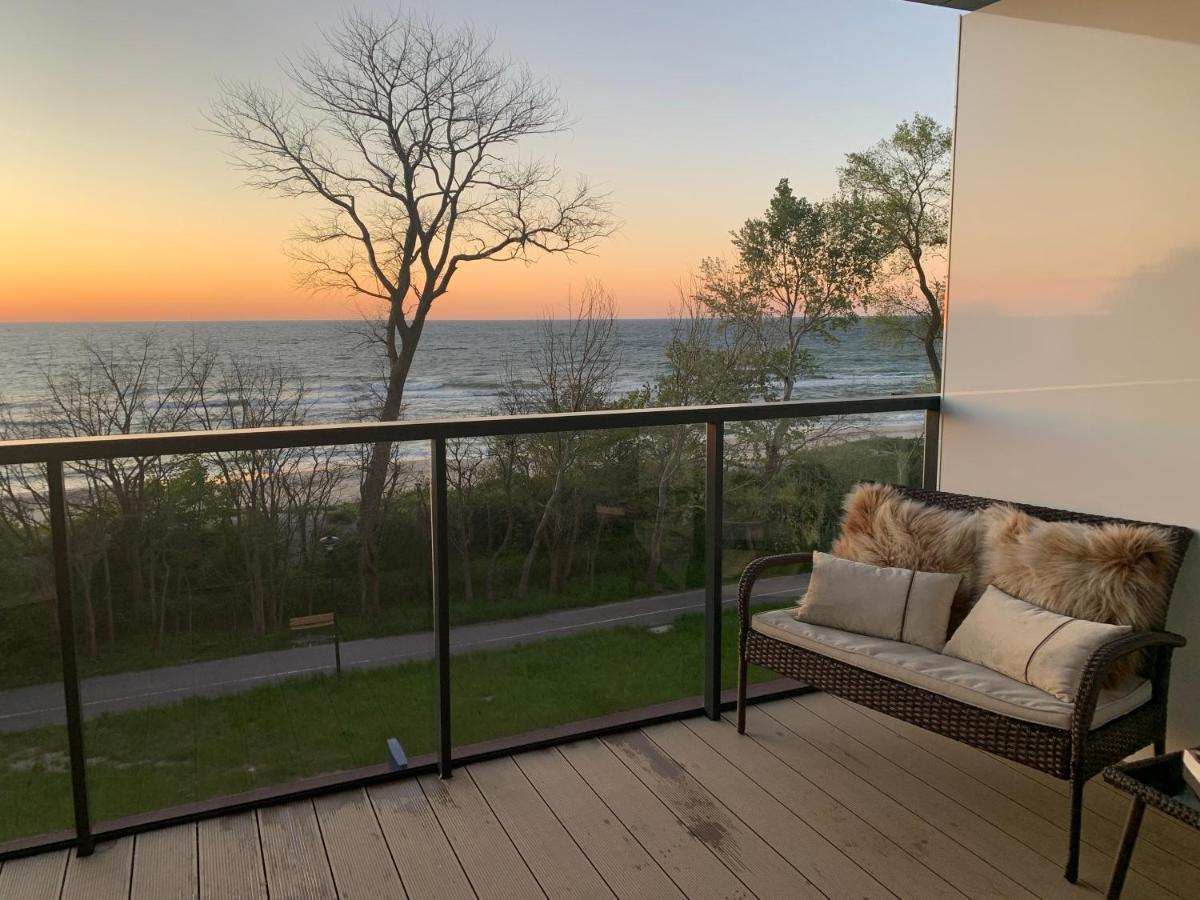 Seaside Park Apartamenty Prywatne Z Widokiem Na Morze 코워브제크 외부 사진