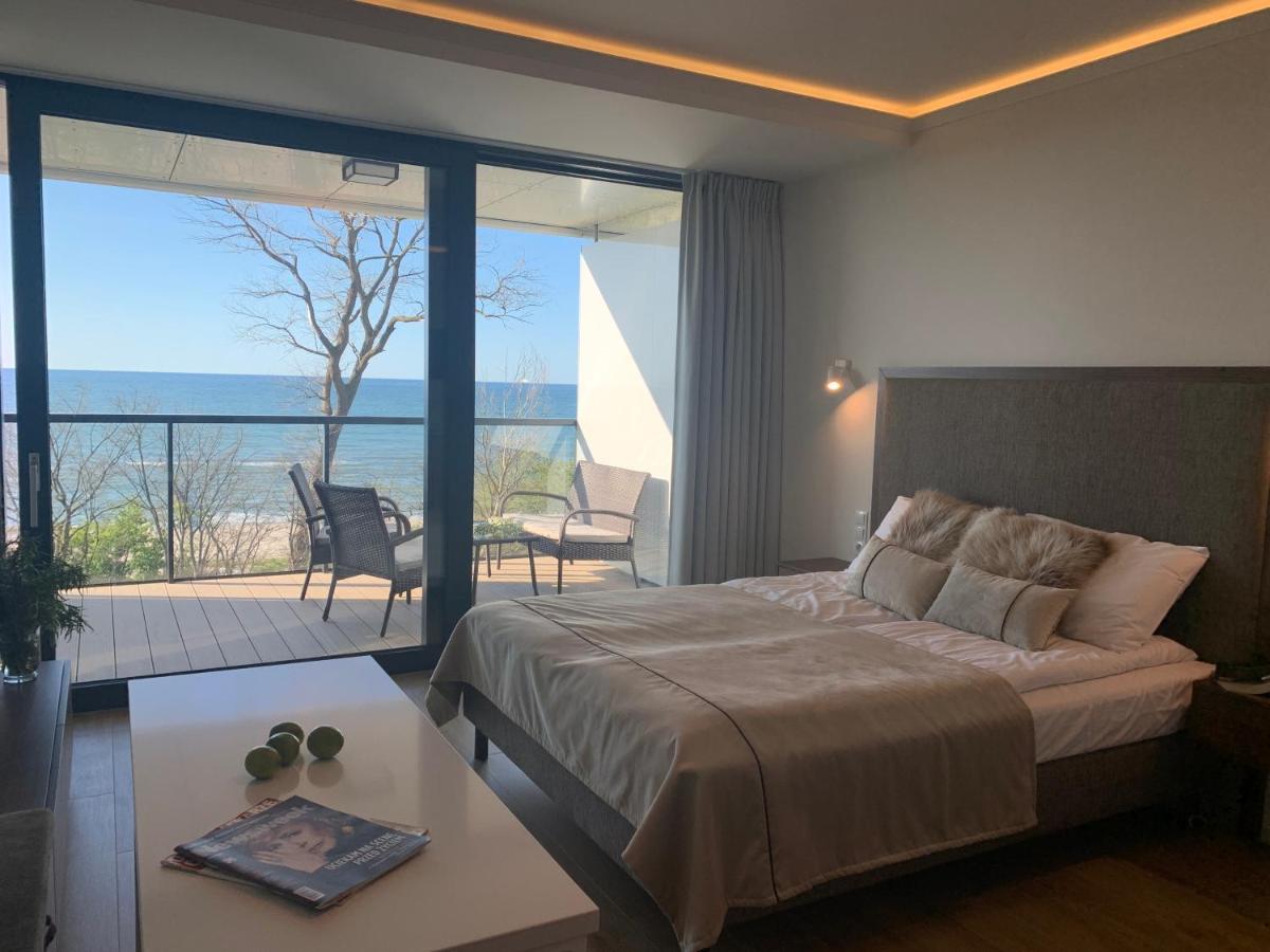 Seaside Park Apartamenty Prywatne Z Widokiem Na Morze 코워브제크 외부 사진