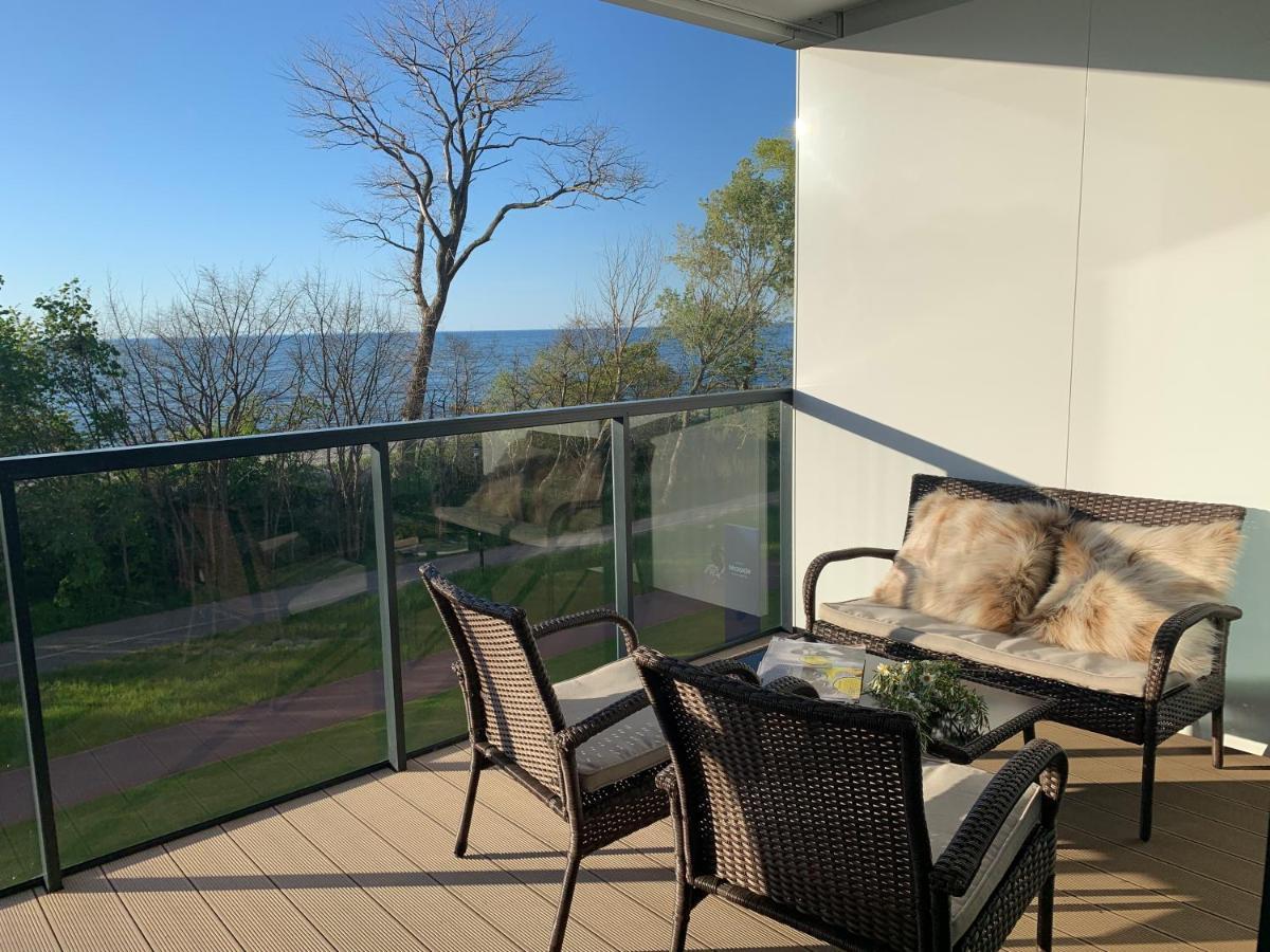 Seaside Park Apartamenty Prywatne Z Widokiem Na Morze 코워브제크 외부 사진