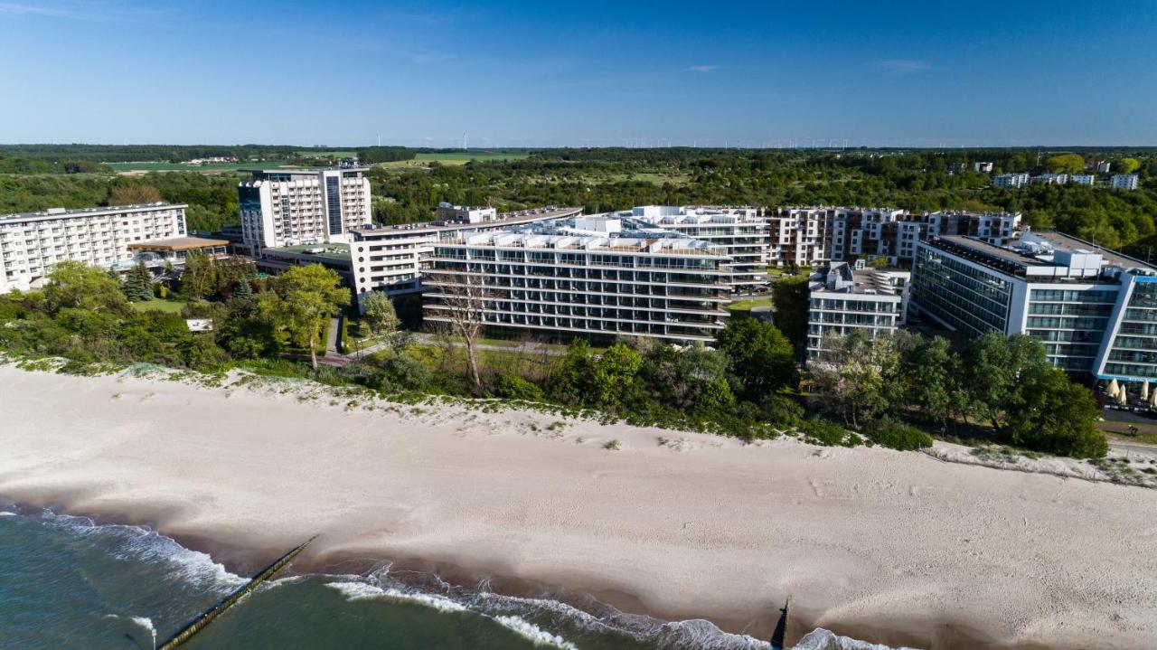 Seaside Park Apartamenty Prywatne Z Widokiem Na Morze 코워브제크 외부 사진
